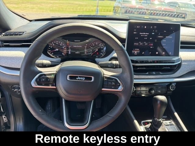 2023 Jeep Compass Latitude Lux - Photo 10