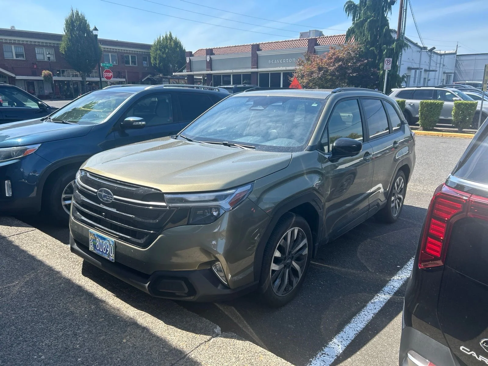 Used 2025 Green Metallic Subaru Touring image 1