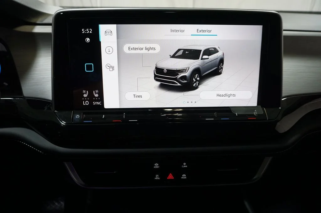 New 2026  Volkswagen 2.0T SE w/Technology image 16