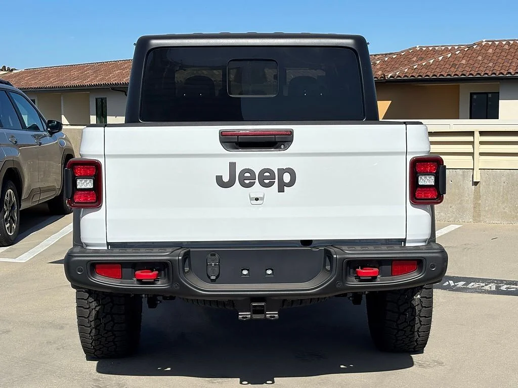 New 2026 Bright White Clear Coat Jeep Rubicon 4x4 image 4