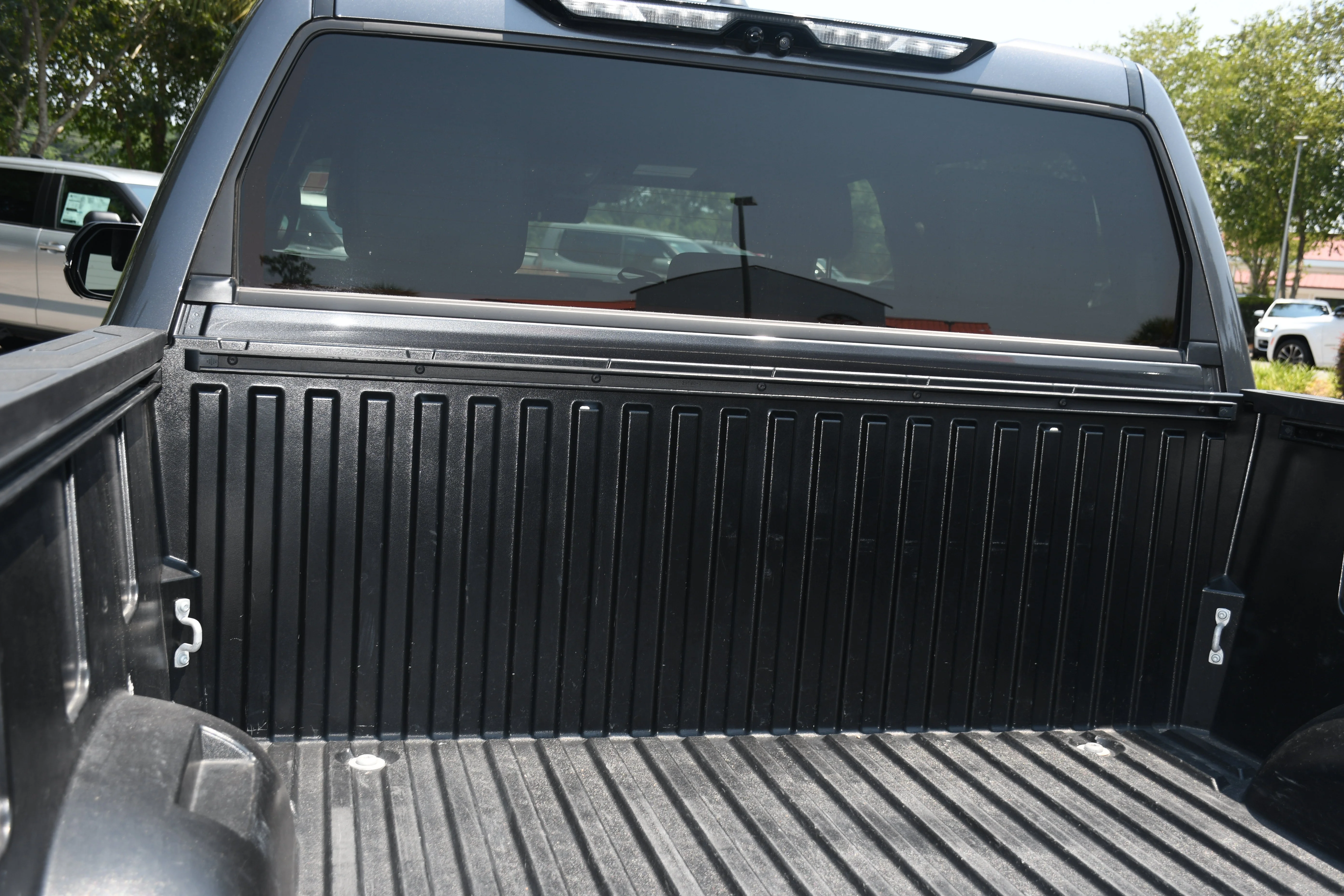 2025 Toyota Tundra Limited - Photo 18