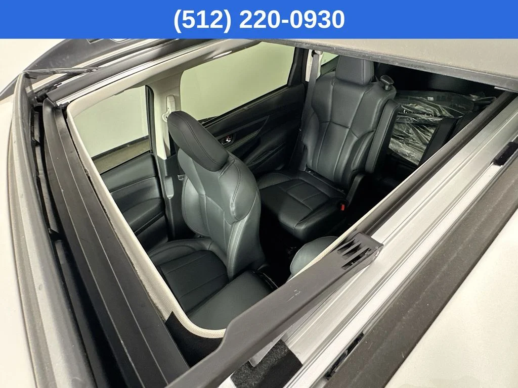 New 2025 White Subaru Onyx Edition Touring image 27