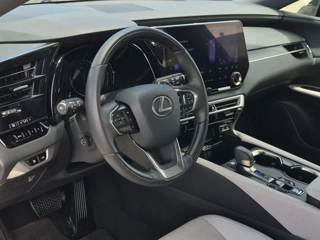 Used 2024 Eminent White Pearl Lexus 350 Premium Plus image 10