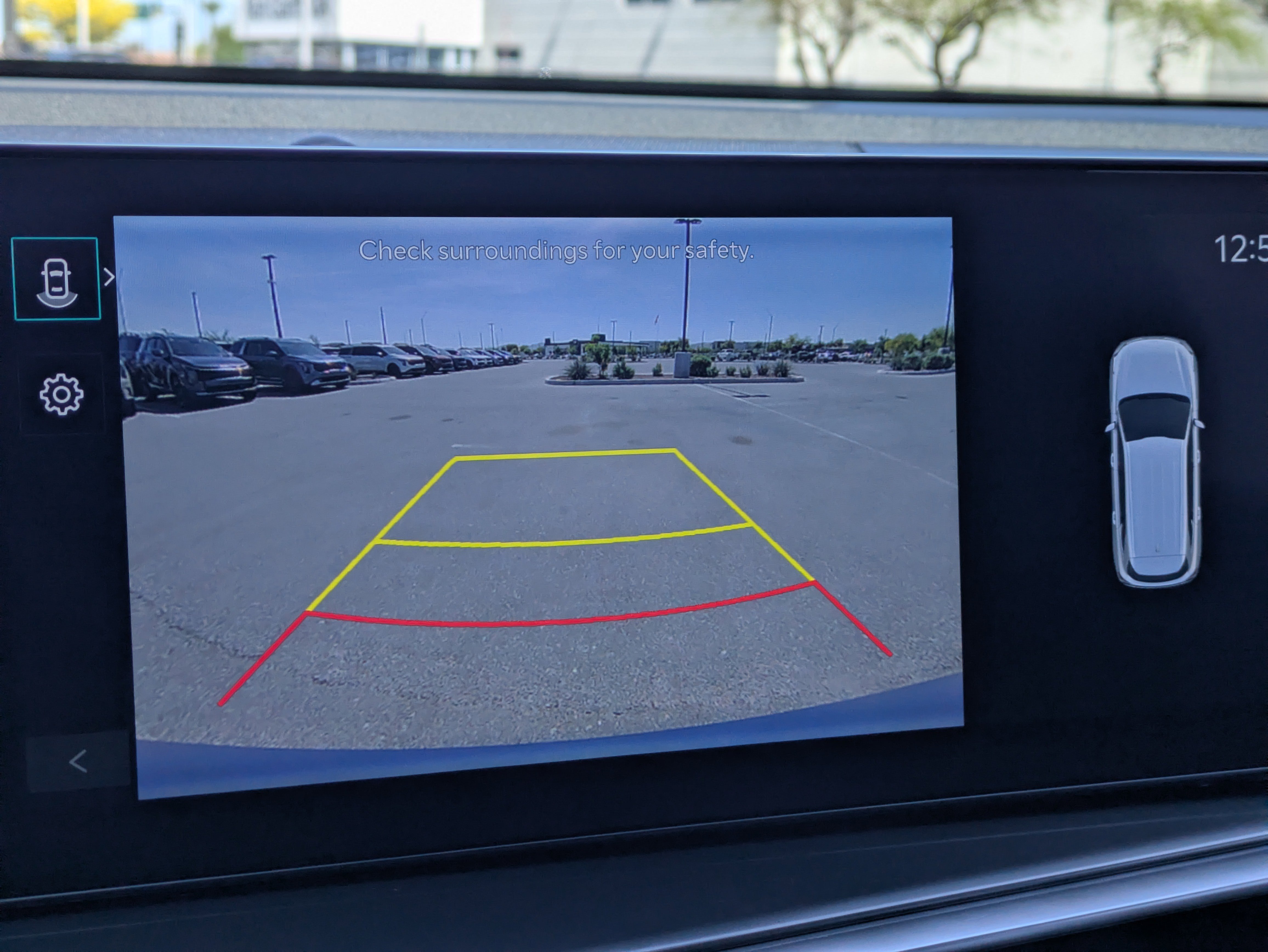 2025 Kia Sorento S - Photo 28