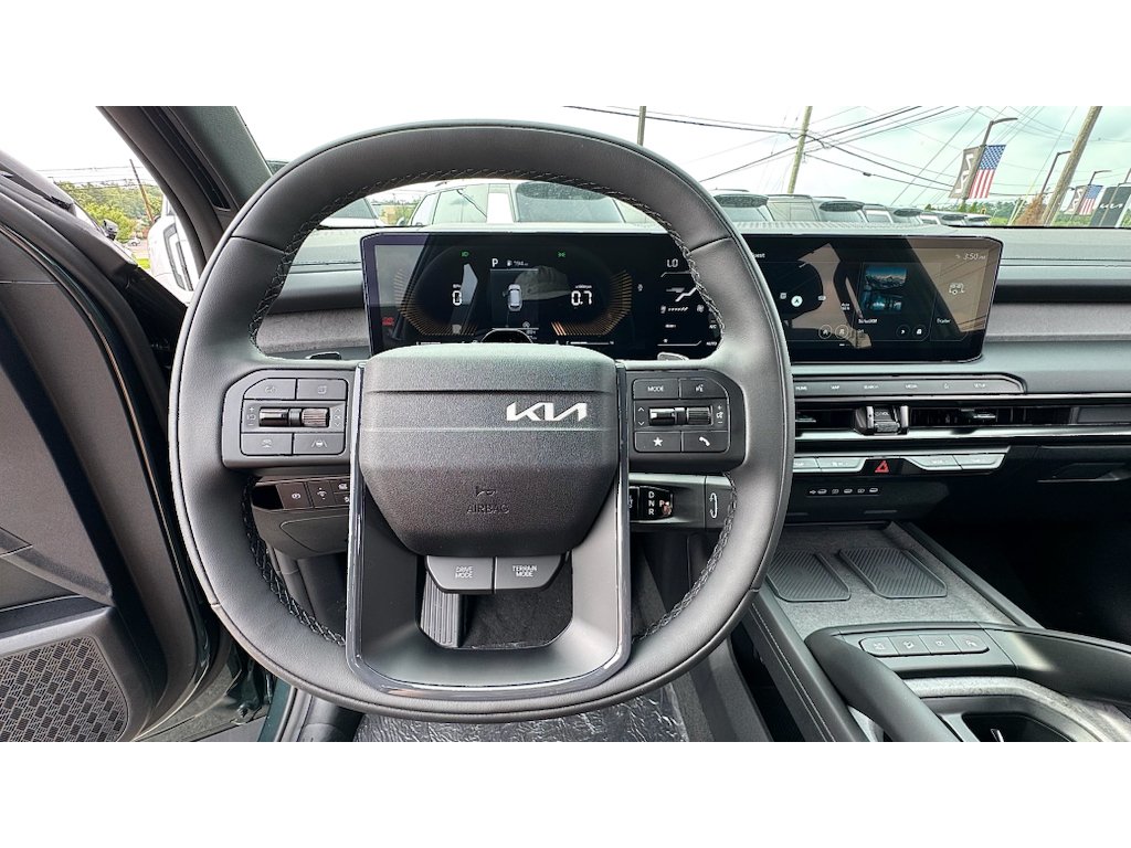 New 2027 Black Jade Green Kia X-Line EX image 10