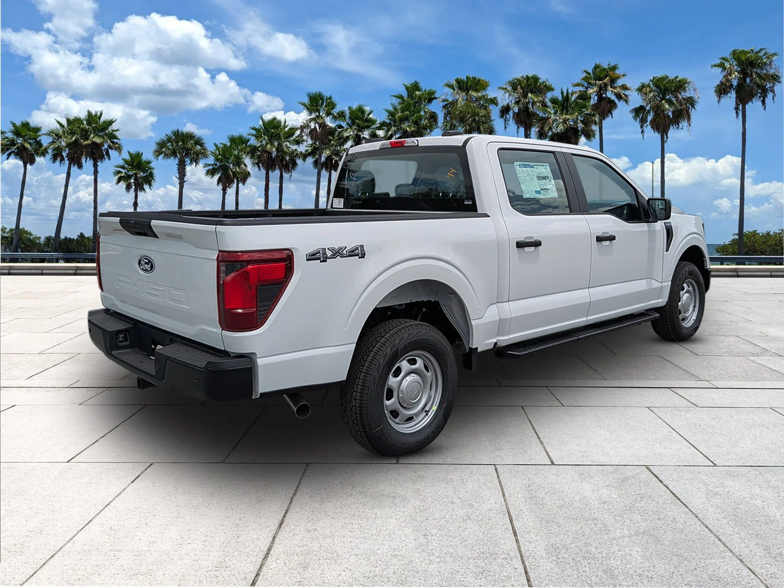 New 2026 Oxford White Ford XL image 7