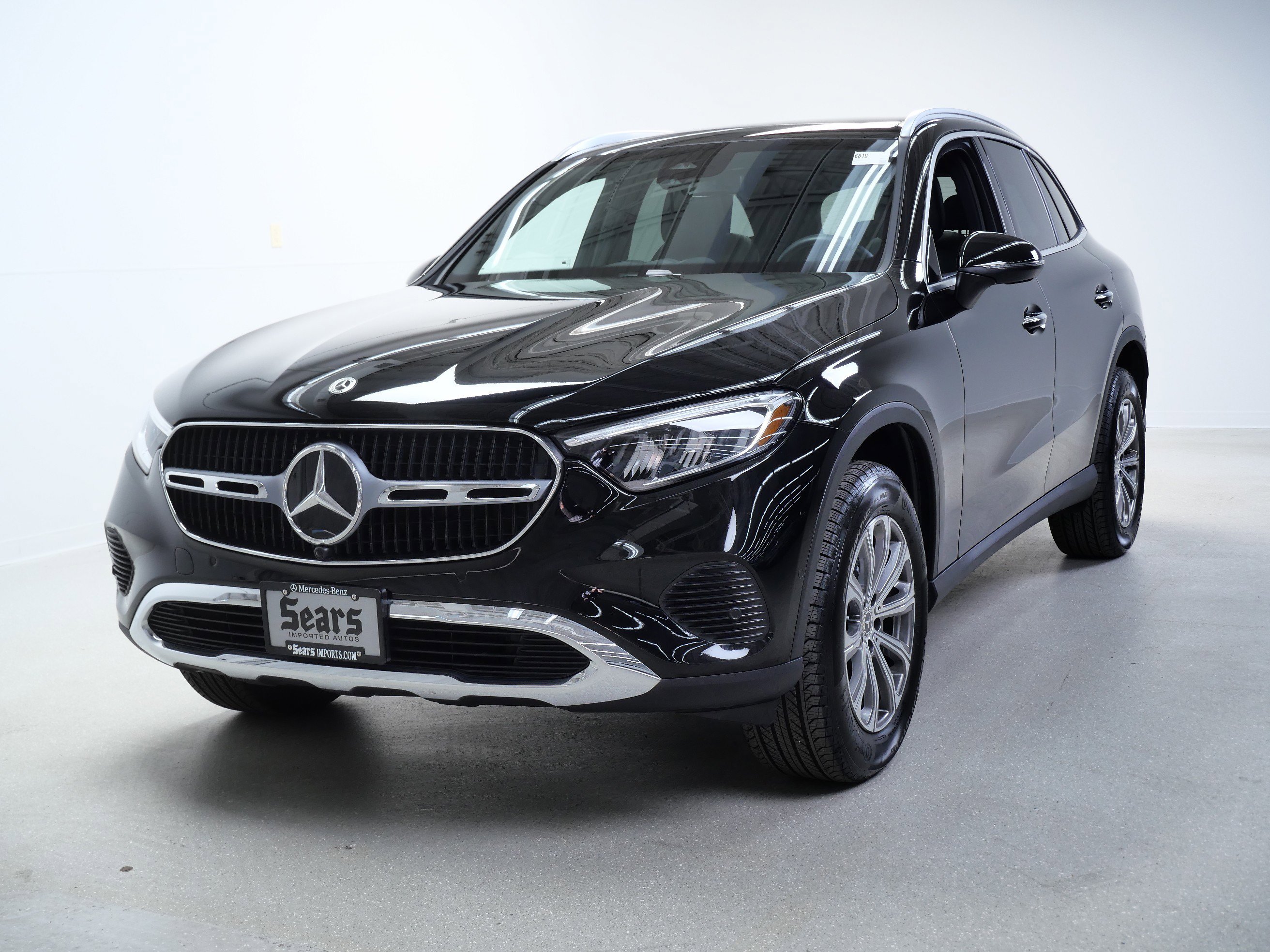 Certified Used 2026 Black Mercedes-Benz GLC 300 image 12