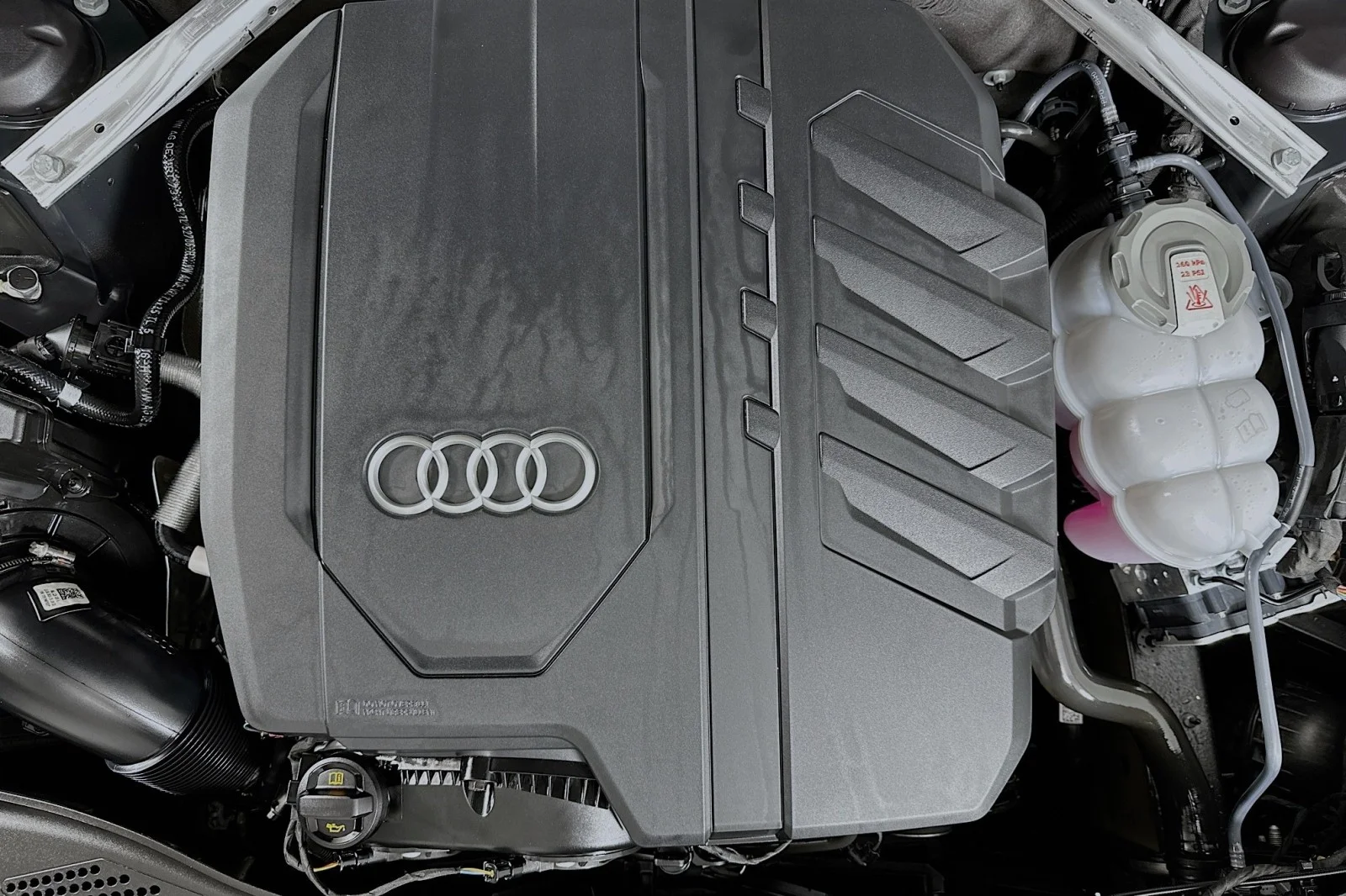 Used 2025 Mythos Black Metallic Audi S line Premium Plus image 13