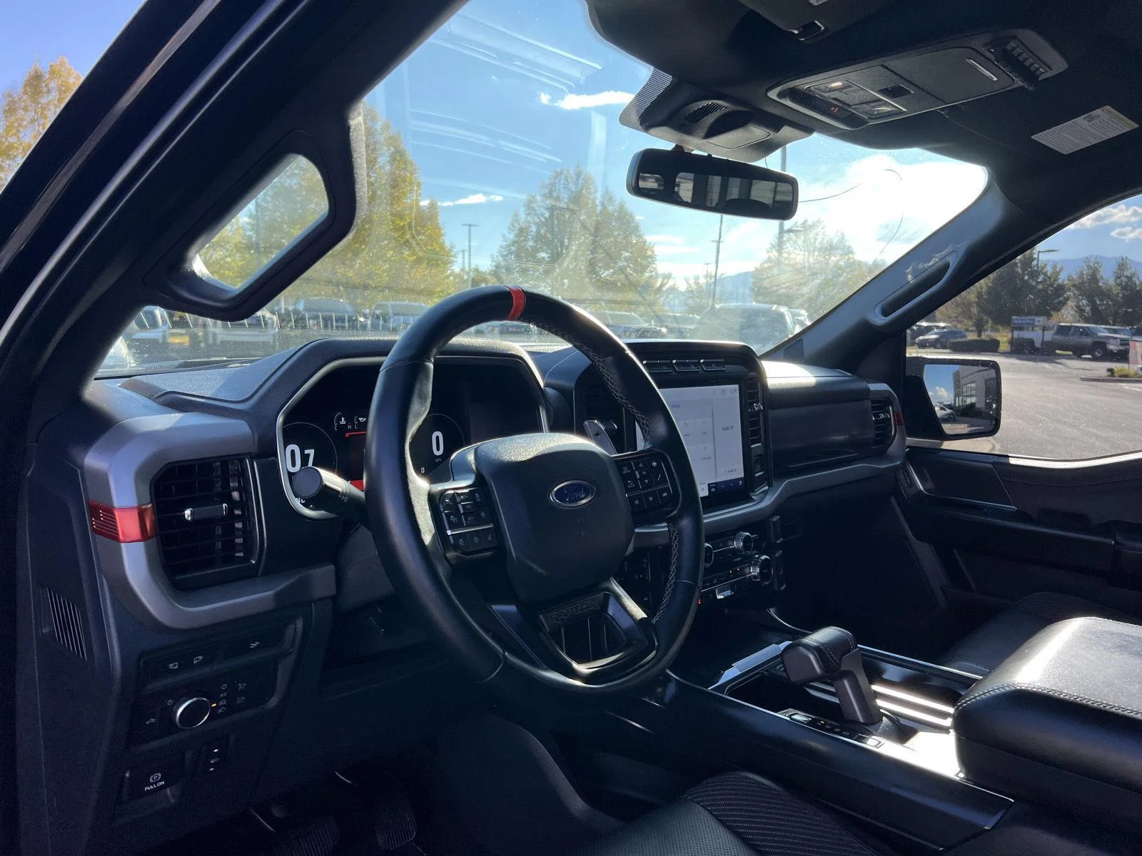 2022 Ford F-150 Raptor - Photo 19