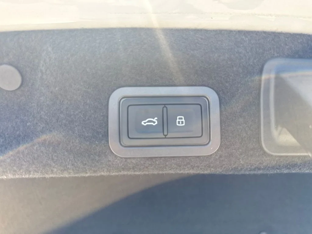 Used 2026 White Audi Premium Plus image 18