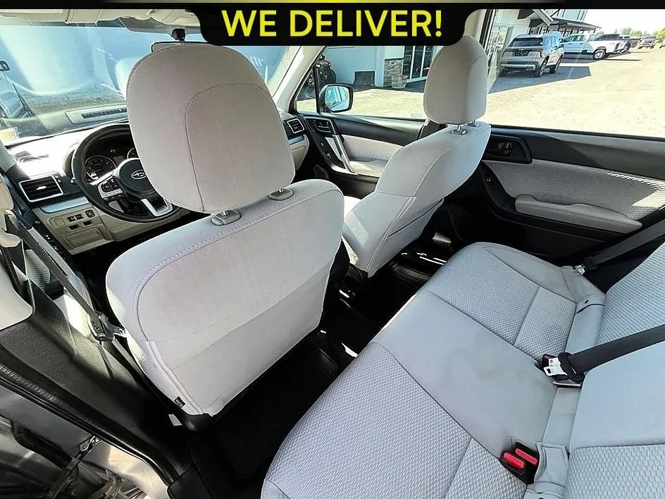 Used 2018  Subaru BASE image 15