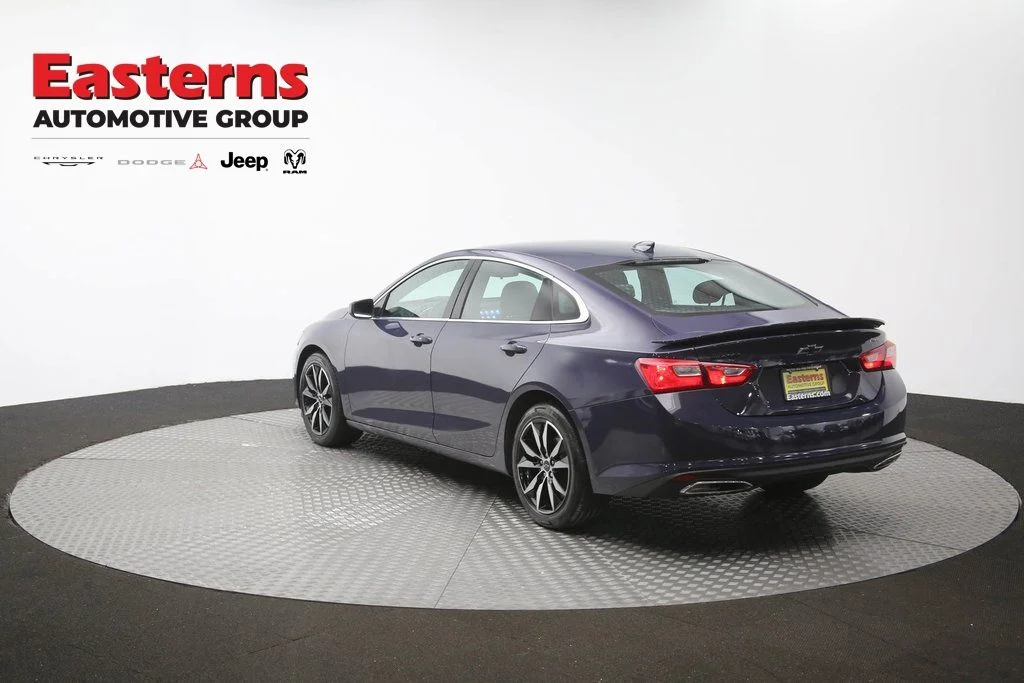 Used 2025 Black Chevrolet RS image 64