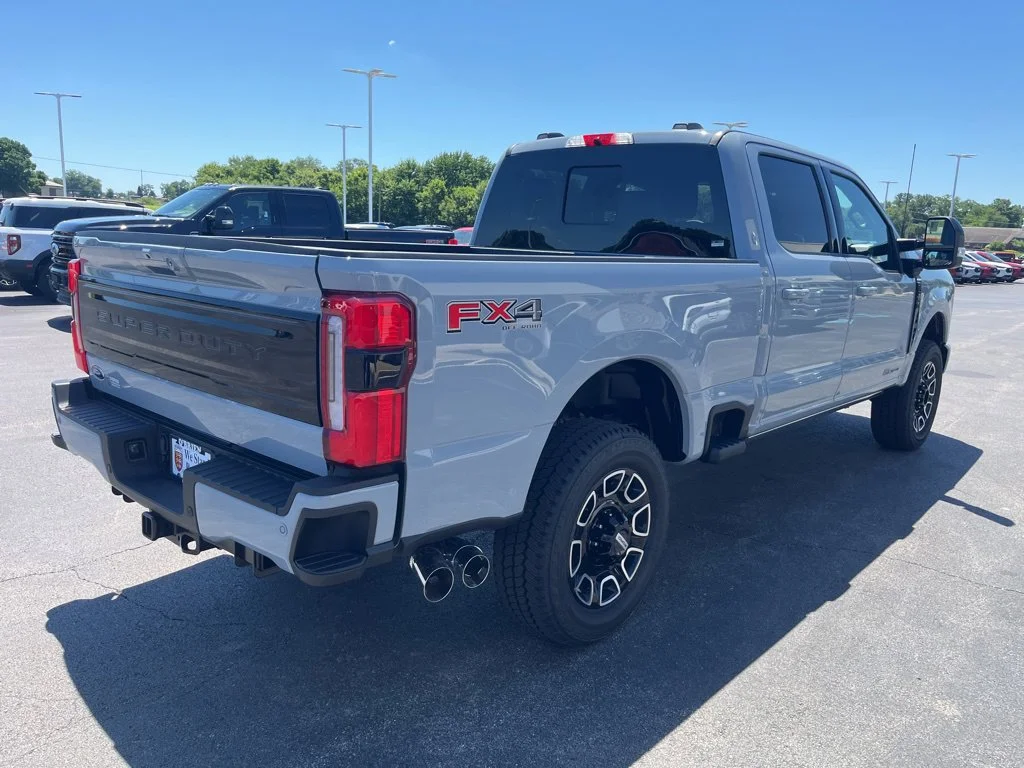 New 2026 Glacier Gray Metallic Tri-Coat Ford F-250® Platinum® image 7