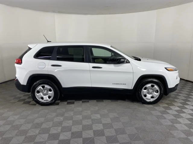 Used 2017 White Jeep Sport image 6