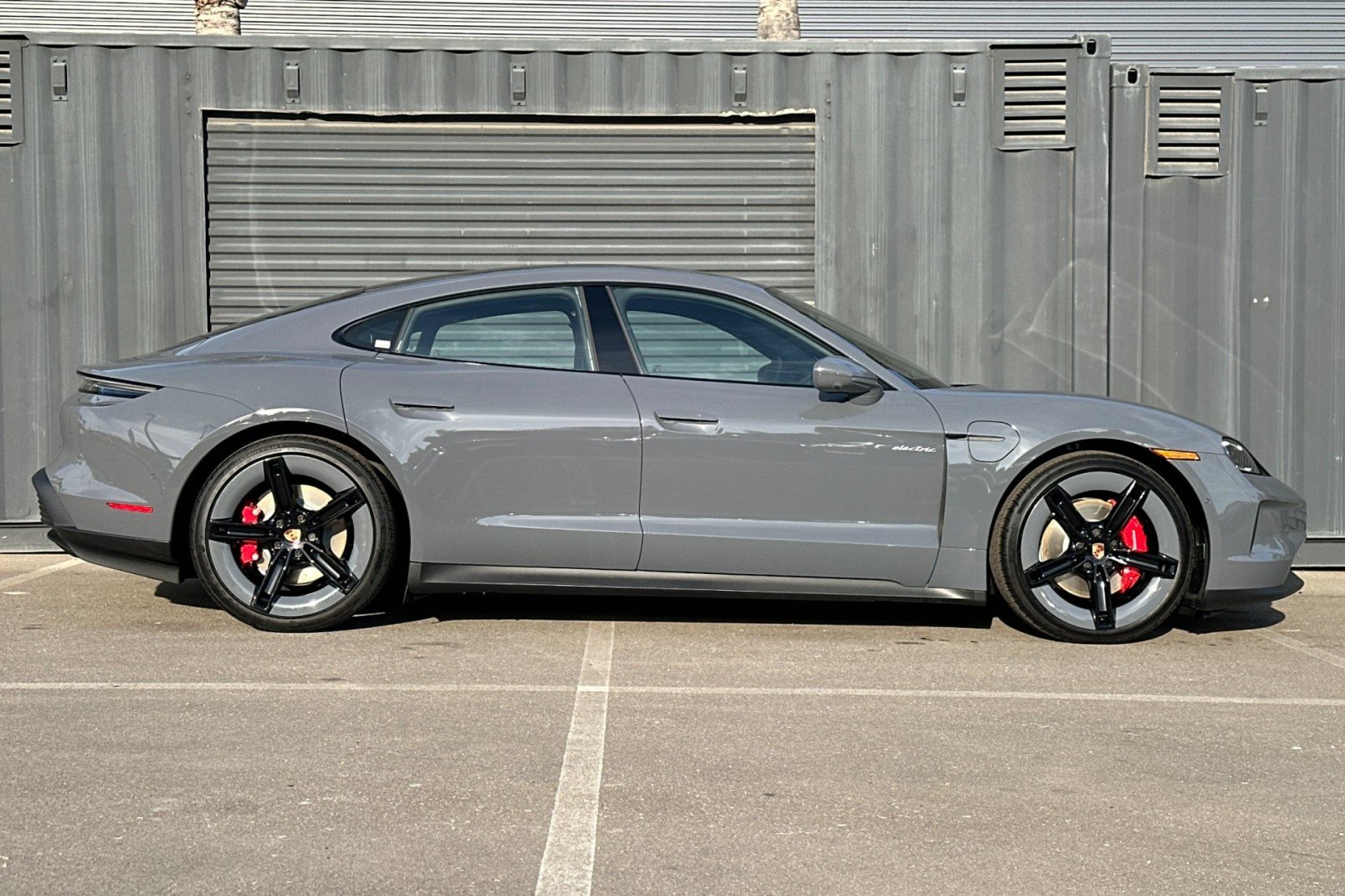 New 2026 Slate Grey Neo Porsche 4S image 9