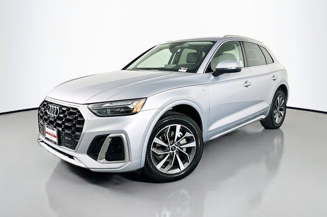 2023 Audi Q5 S line Premium Plus