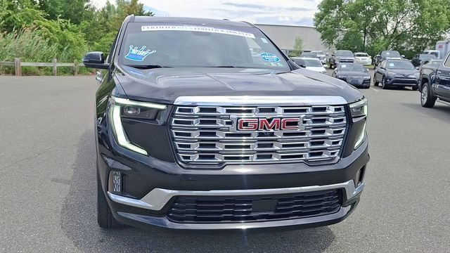 Used 2024 Ebony Twilight Metallic GMC Denali image 4