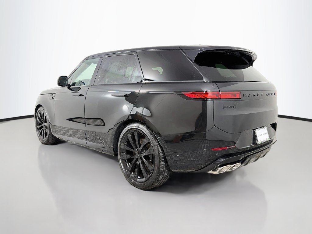 New 2027 Santorini Black Land Rover  Dynamic SE P530 image 7