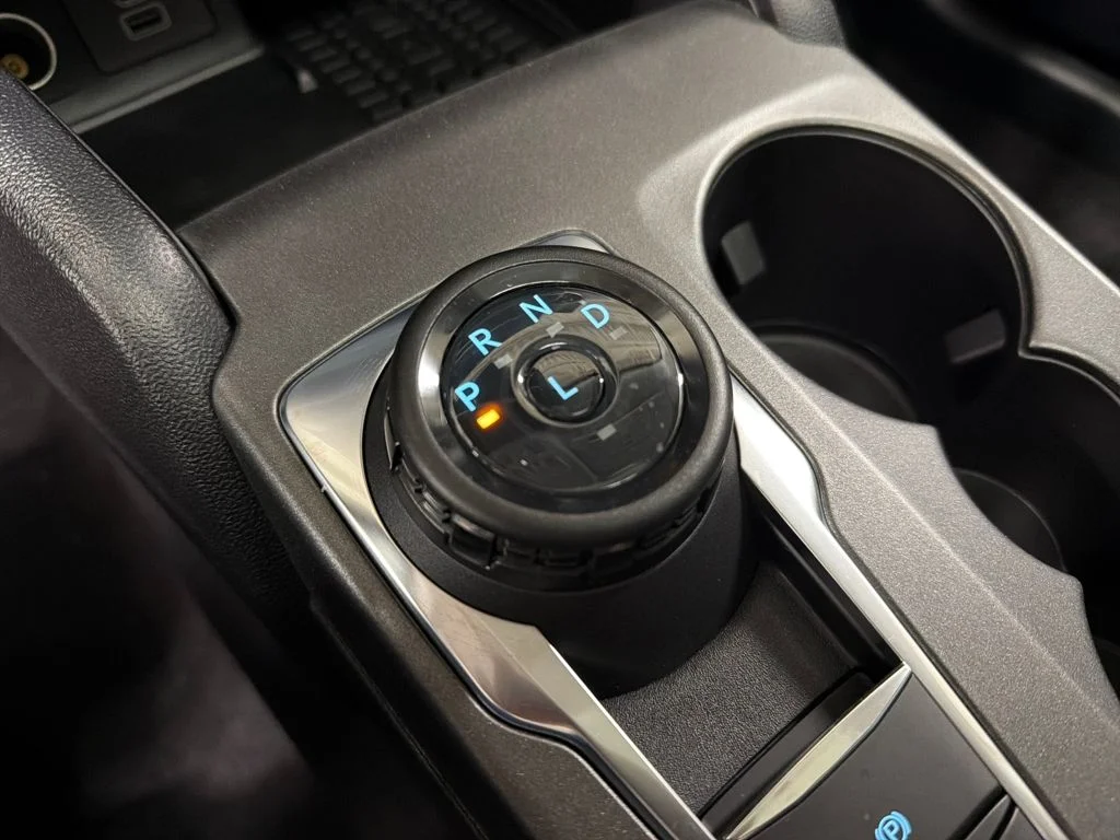 New 2025 Black Ford Outer Banks image 28
