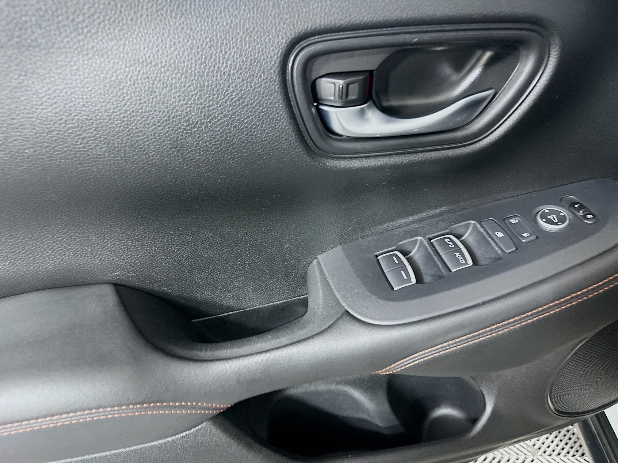 2023 Honda HR-V Sport - Photo 17