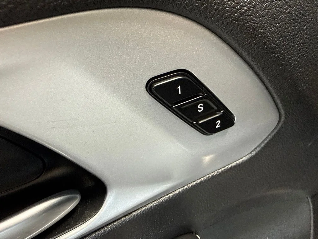 Used 2025 Black Chrysler Limited image 16
