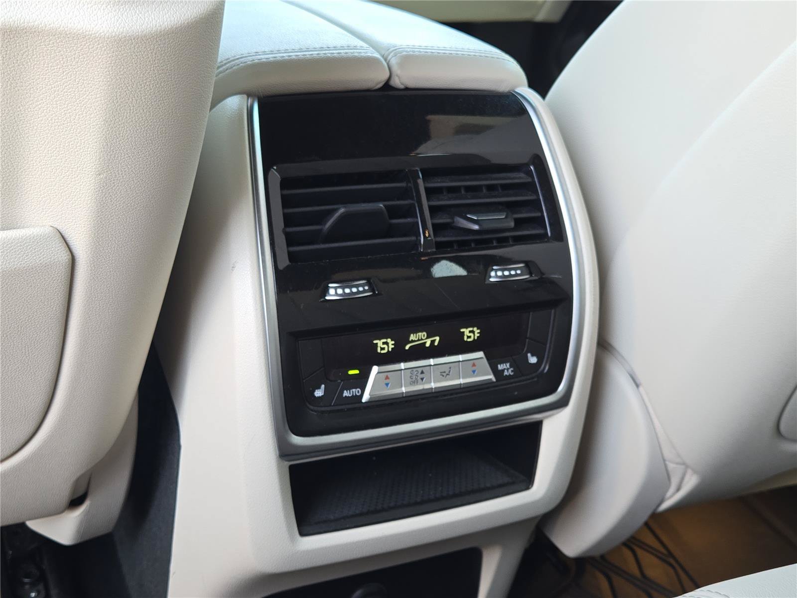 2022 BMW X5 40i - Photo 17