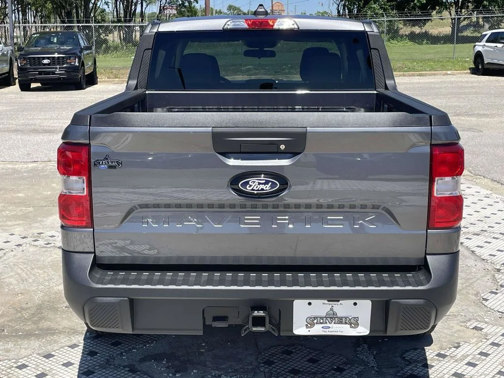 New 2026 Gray Ford XLT image 4