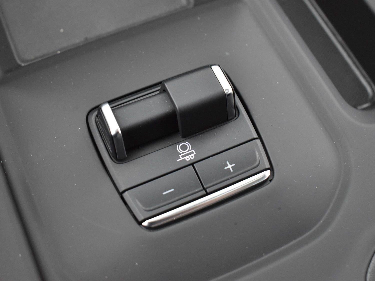 Used 2025 Sterling Metallic GMC Denali Ultimate image 21