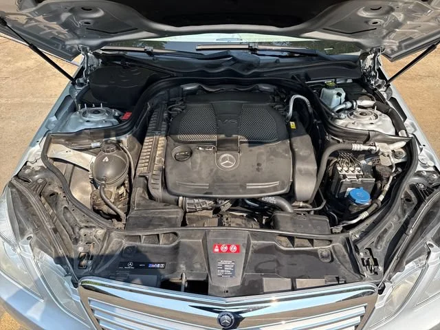 Used 2012 Quartz Blue Metallic Mercedes-Benz E 350 image 29