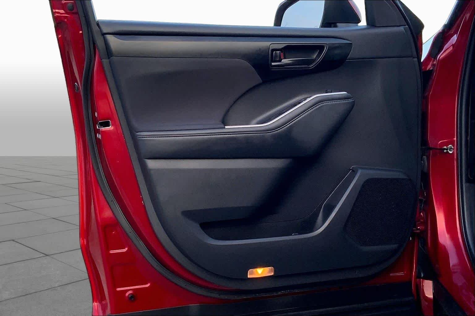 Used 2022 Ruby Flare Pearl Toyota LE image 21
