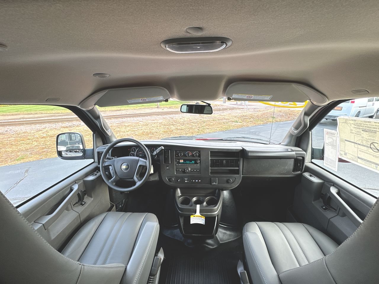 2025 Chevrolet Express Cargo Work Van - Photo 42