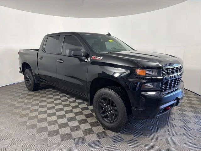 2021 Chevrolet Silverado 1500 Custom Trail Boss 4X4 Crew Cab Short Box's photo