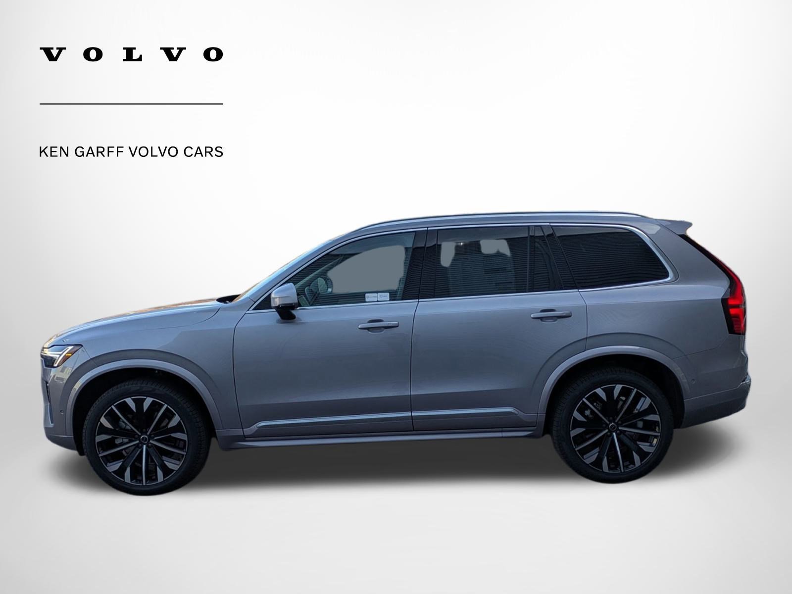 2026 Volvo XC90 Plus - Photo 7
