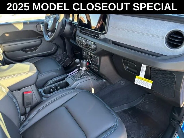 2025 Jeep Wrangler 4-Door Sport S - Photo 23