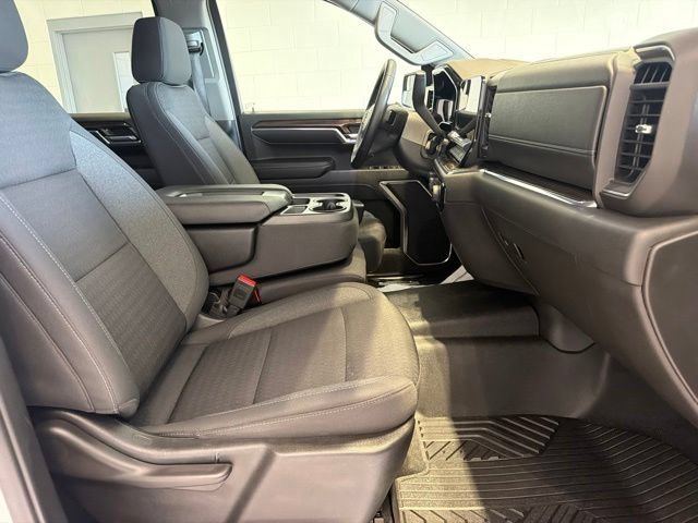 Used 2023 Summit White Chevrolet RST image 11