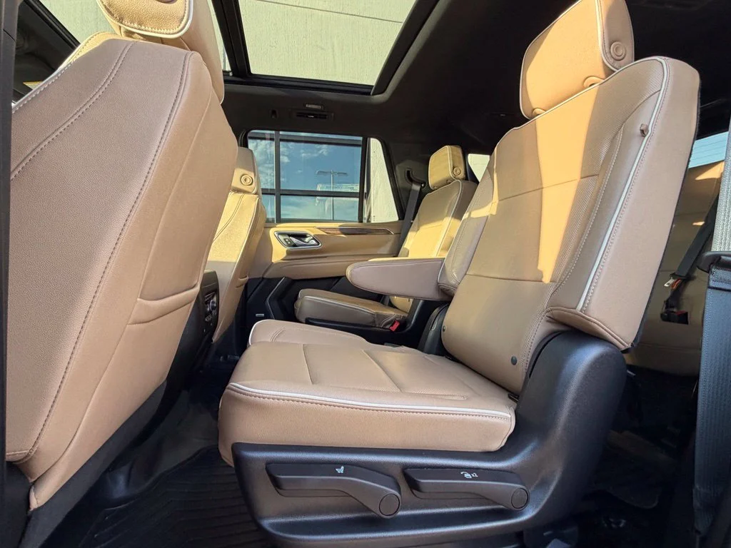 Used 2023 Gray Chevrolet Premier image 22