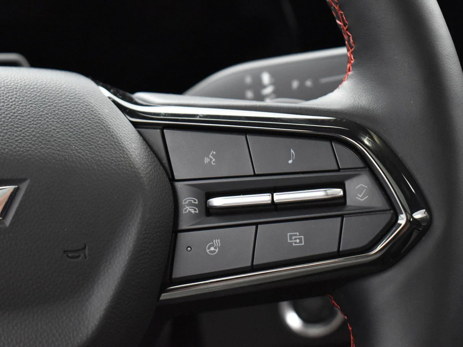 Used 2024 Sterling Gray Metallic Chevrolet RS image 21