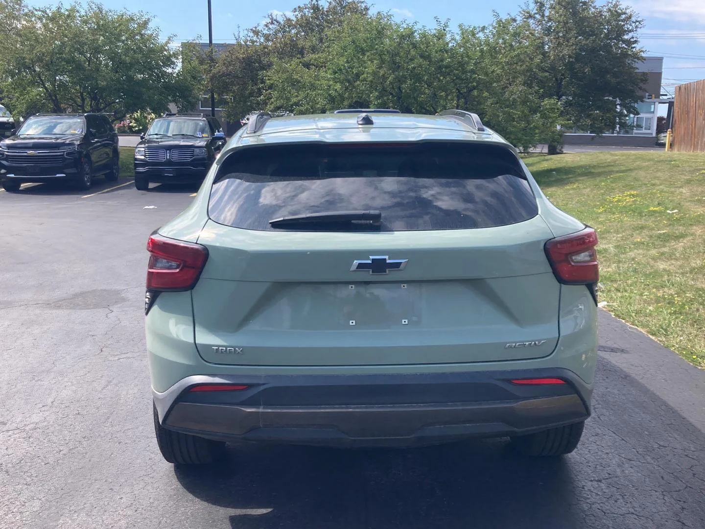 Used 2024 Cacti Green Chevrolet ACTIV image 6