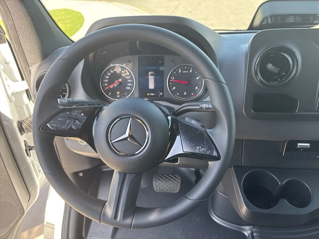 New 2026 Arctic White Mercedes-Benz w/ Ranger Shelf Pkg image 32