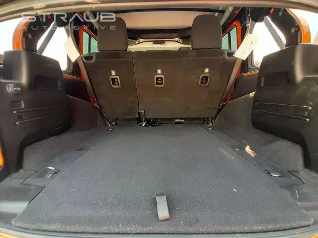 Used 2018 Punkn Metallic Clearcoat Jeep Sahara image 51