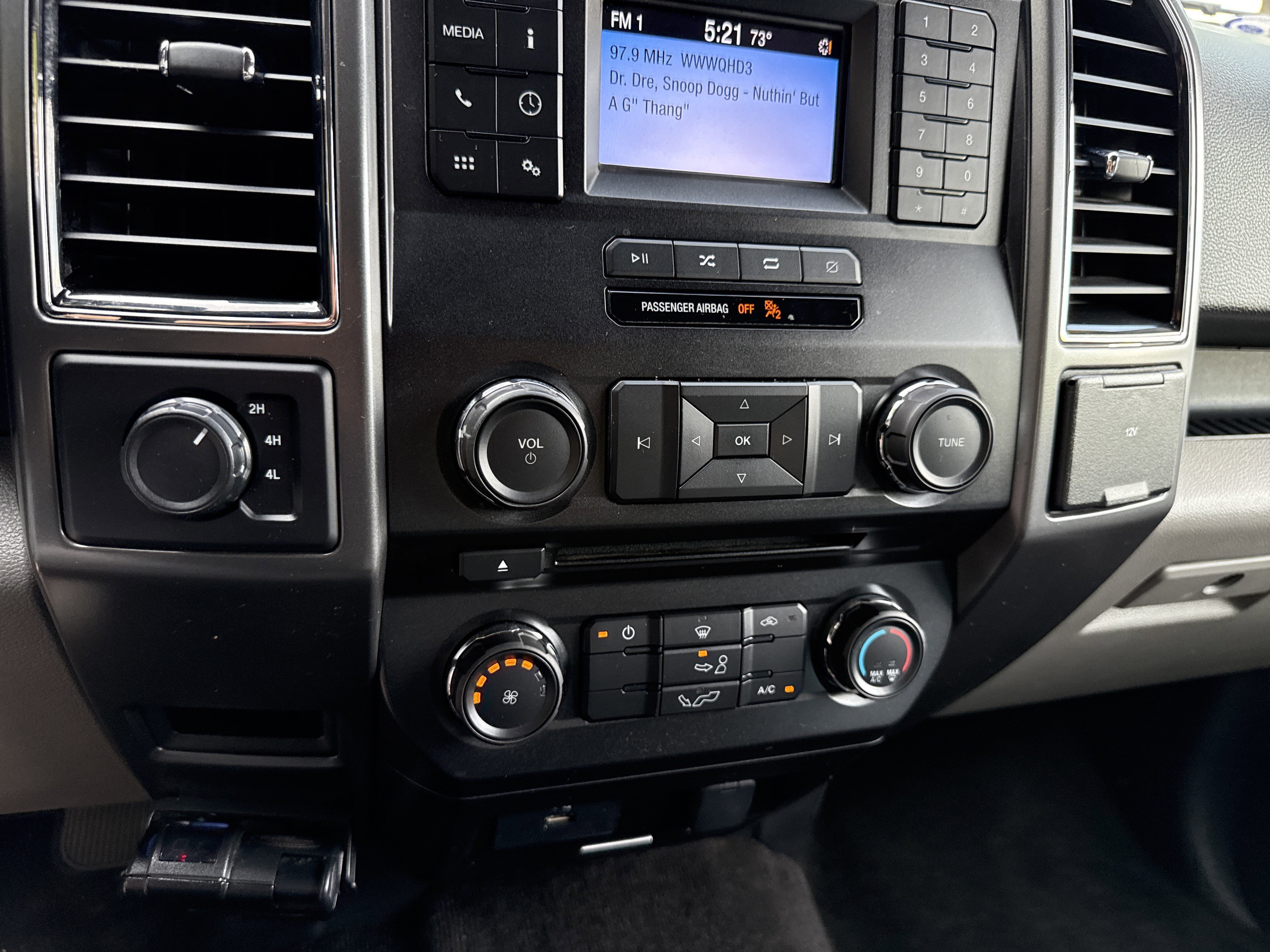 Used 2018 Magma Red Ford XLT image 27