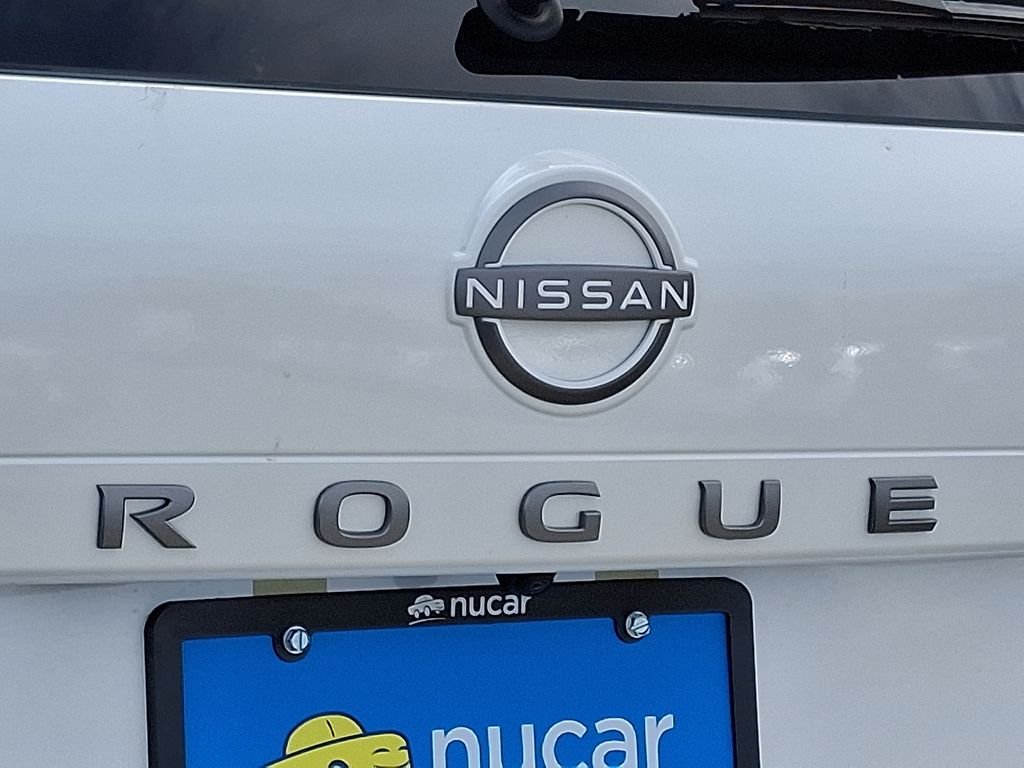 New 2026 Everest White Pearl TriCoat Nissan SV image 20