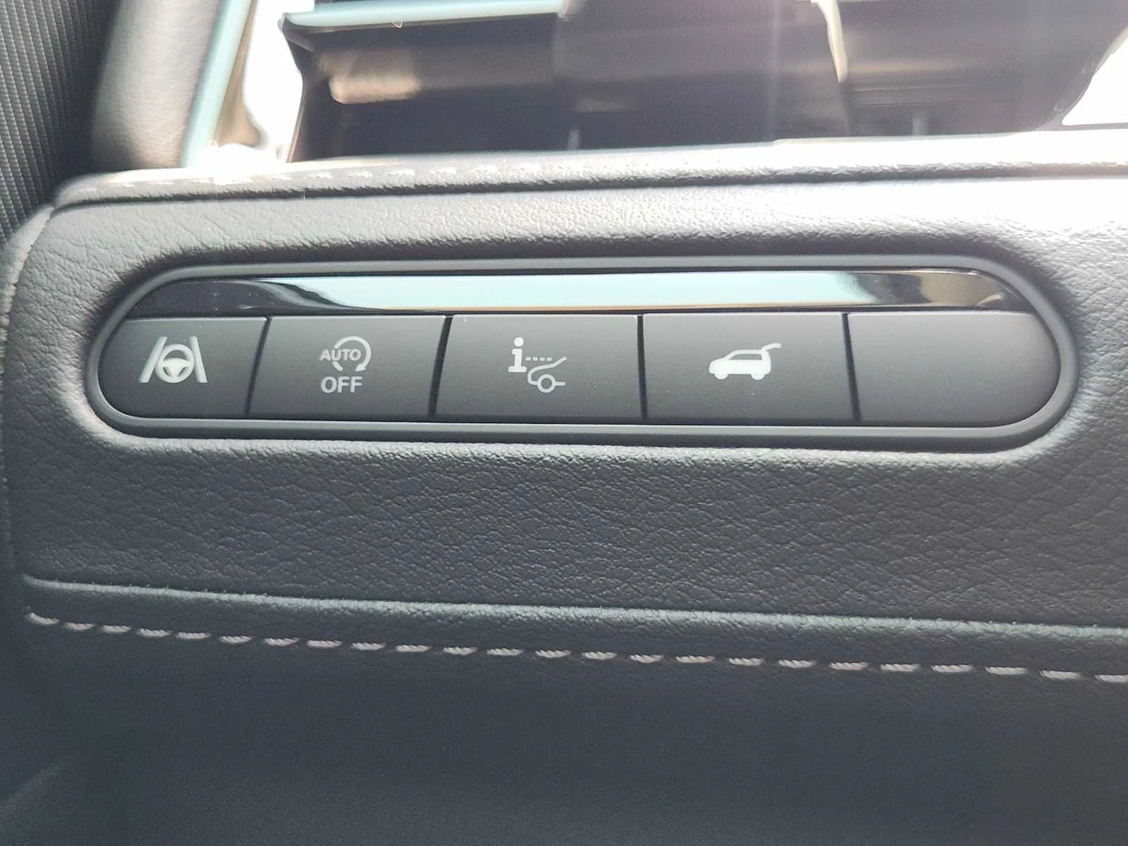 New 2027 DYNAMIC METAL INFINITI Luxe 2WD image 16