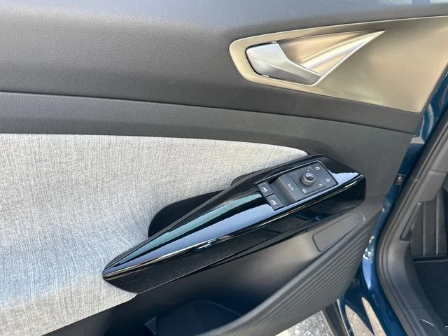 Certified Used 2023 Blue Metallic Volkswagen Standard image 9