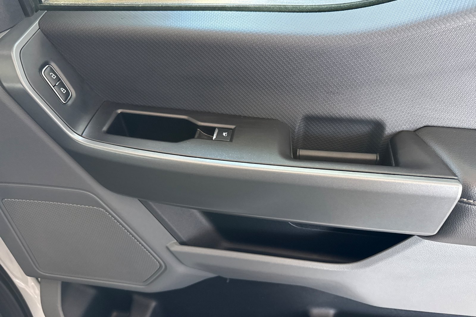 Used 2023  Ford XLT image 17