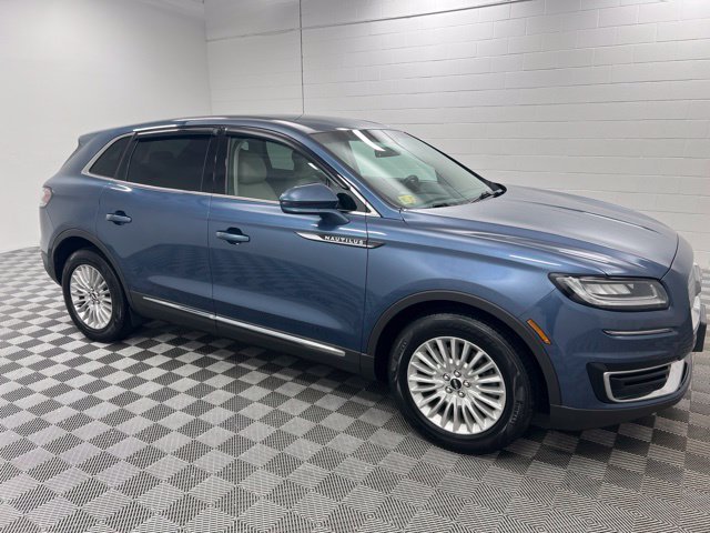 Used 2019 Blue Lincoln Standard image 4
