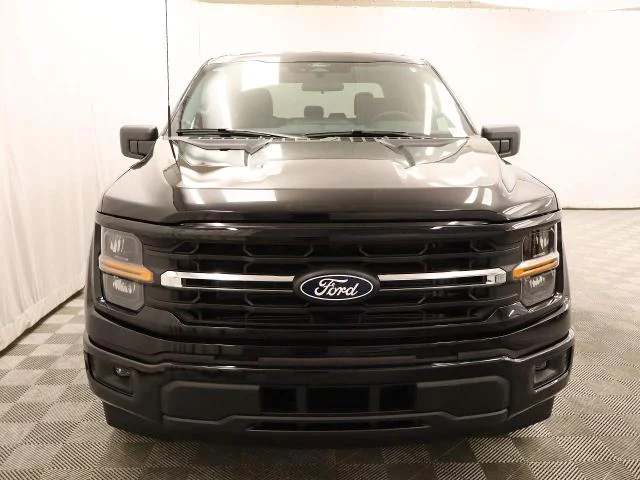 New 2026 Agate Black Metallic Ford XLT image 30
