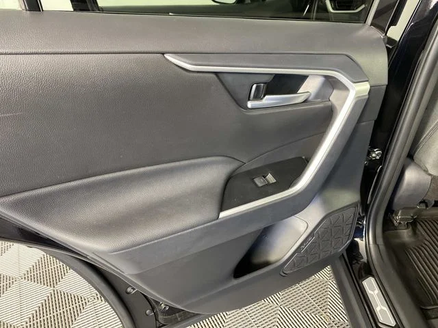 Used 2025 Black Toyota XLE image 27