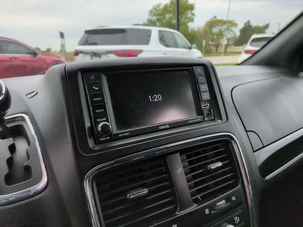 2019 Dodge Grand Caravan SE Plus - Photo 23