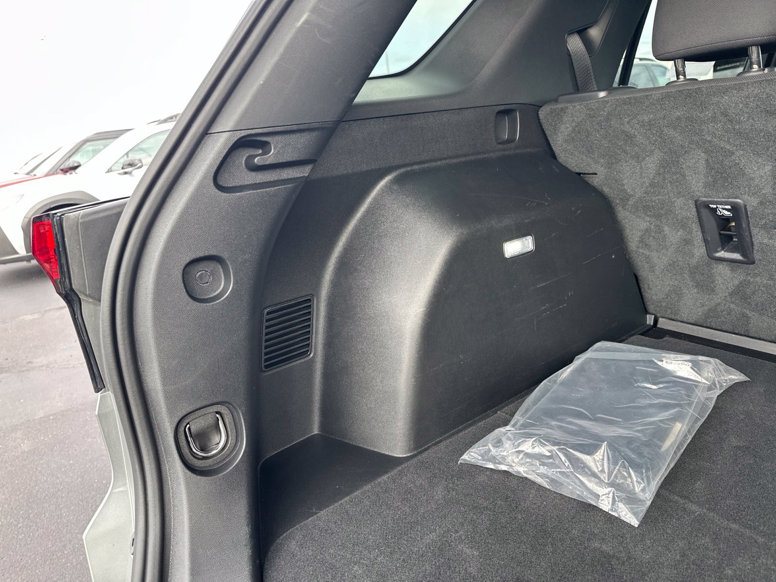 Used 2026 Silver GMC Elevation image 28